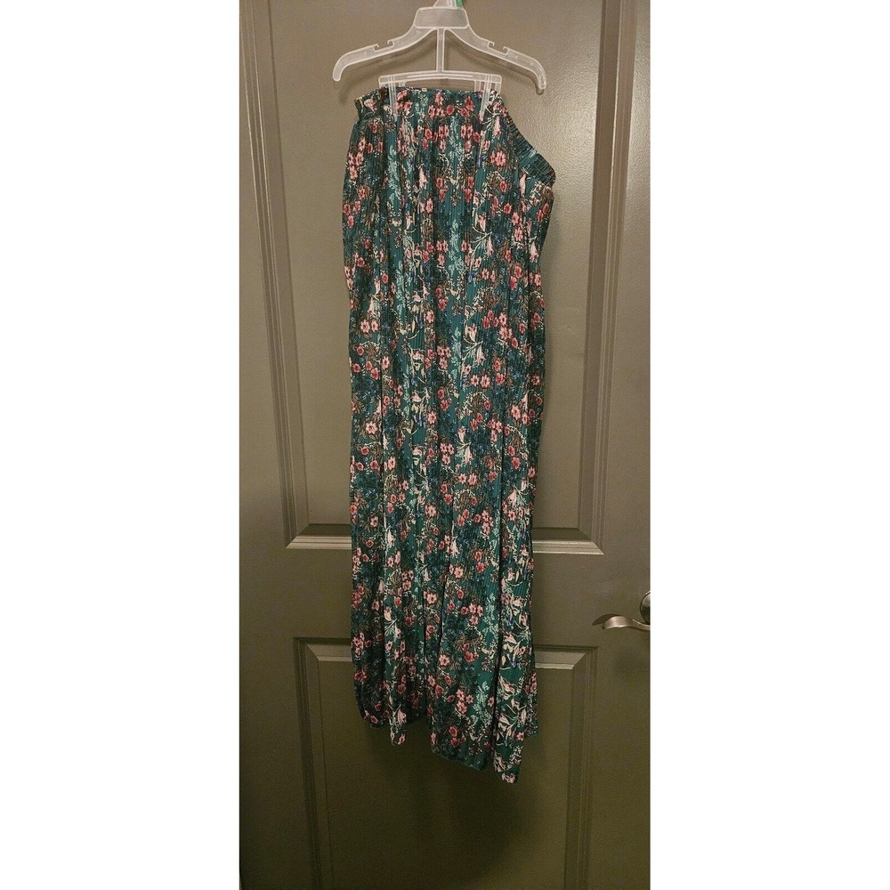 Skies are Blues size S Floral Print Maxi Skirt Green Bohemian Spring Flowy Beach